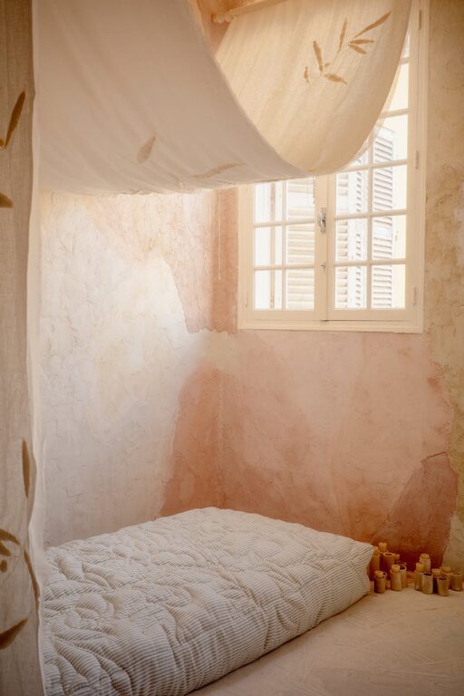 Tips for Choosing Calm Colors to Create a Relaxing Home